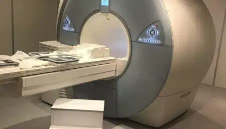 بیمارستان بین المللی قائم MRI